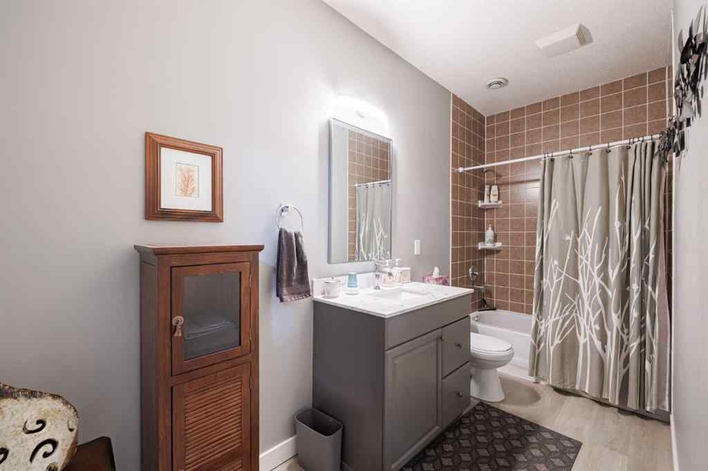 MLS® A2263720 - 269 Shannon Estates Terrace SW in Shawnessy Calgary, Residential