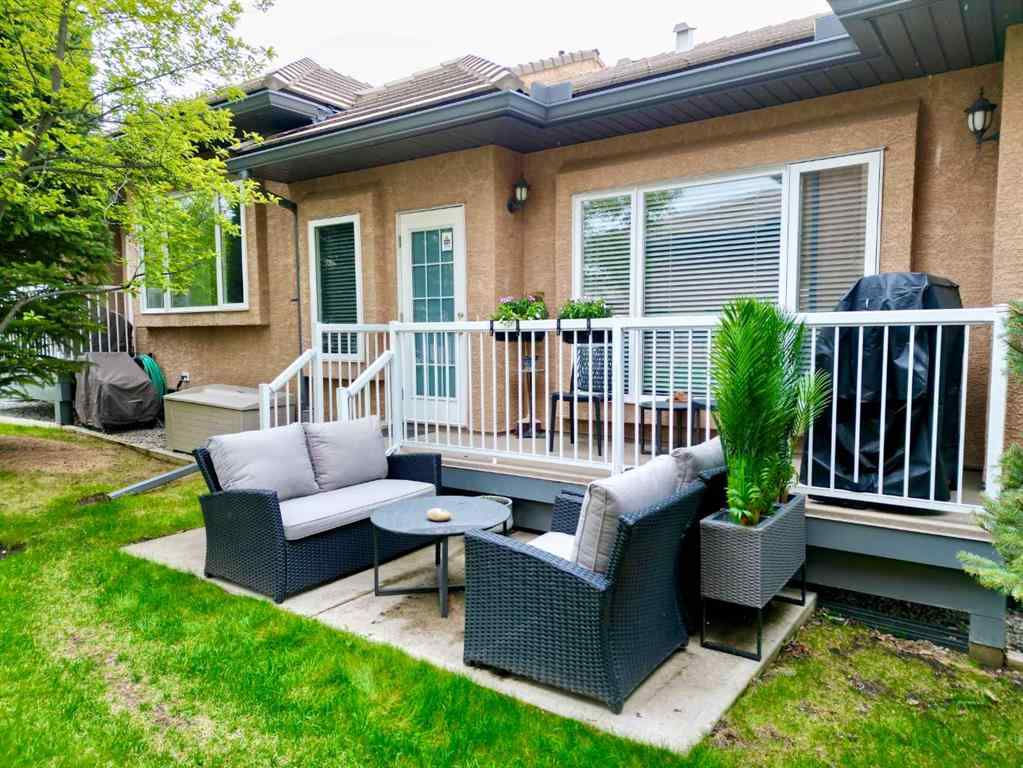 MLS® A2263720 - 269 Shannon Estates Terrace SW in Shawnessy Calgary, Residential