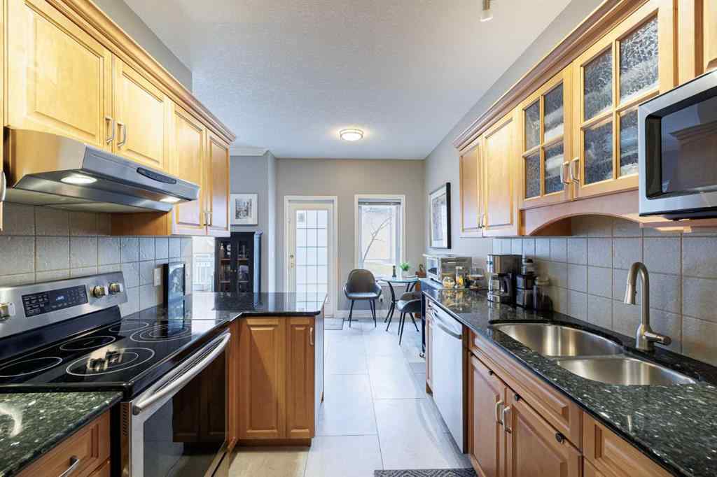 MLS® A2263720 - 269 Shannon Estates Terrace SW in Shawnessy Calgary, Residential