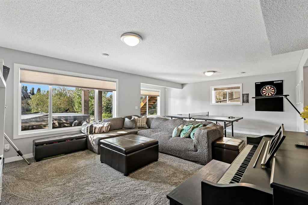 MLS® A2263721 - 92 Cranwell Green SE in Cranston Calgary, Residential