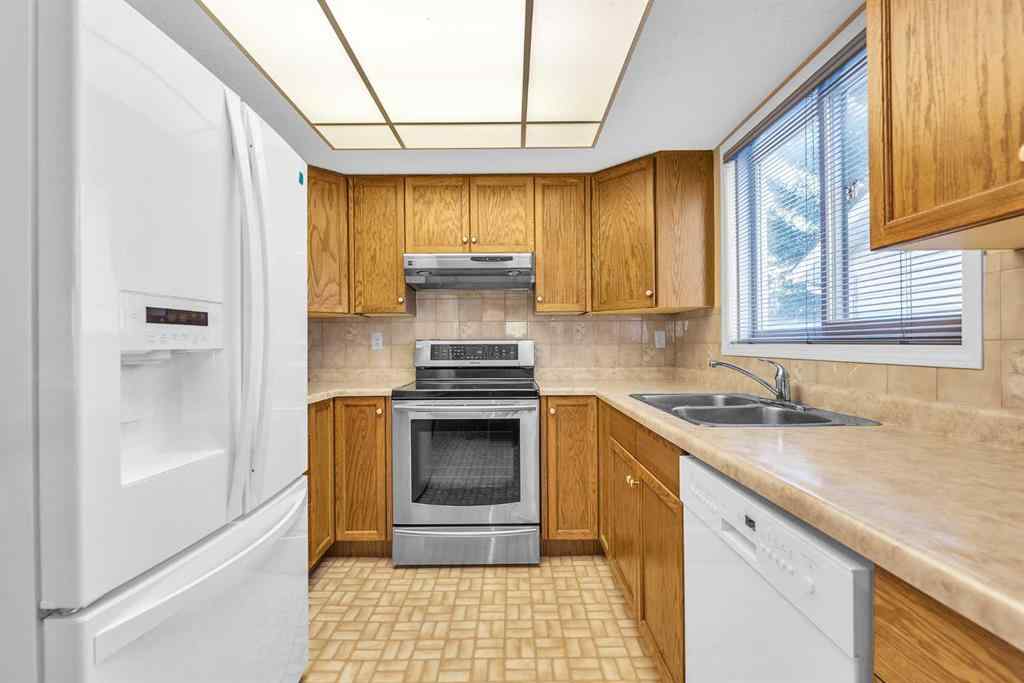 MLS® A2263724 - 247 Millbank Drive SW in Millrise Calgary, Residential