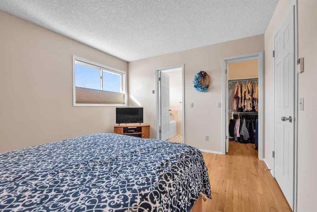 MLS® A2263724 - 247 Millbank Drive SW in Millrise Calgary, Residential