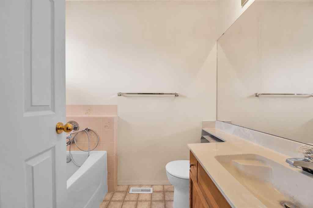 MLS® A2263724 - 247 Millbank Drive SW in Millrise Calgary, Residential