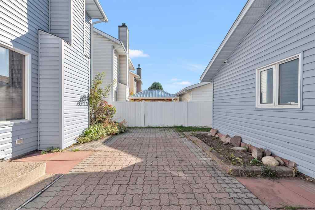 MLS® A2263724 - 247 Millbank Drive SW in Millrise Calgary, Residential