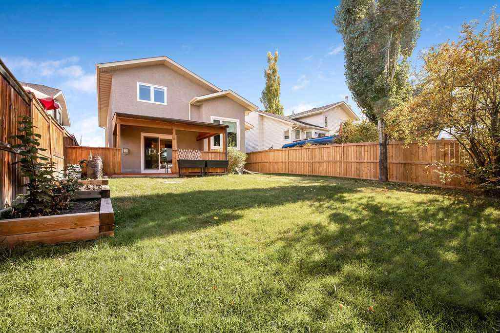 MLS® A2263734 - 51 Hunters Crescent  in Hunters Glen Okotoks, Residential