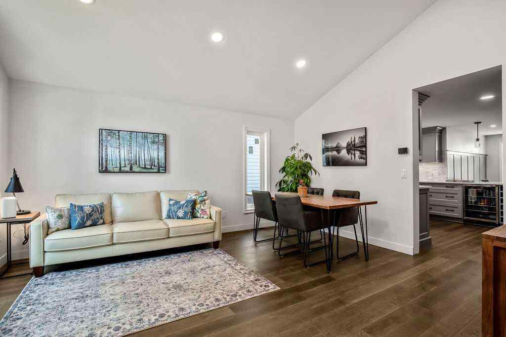 MLS® A2263734 - 51 Hunters Crescent  in Hunters Glen Okotoks, Residential