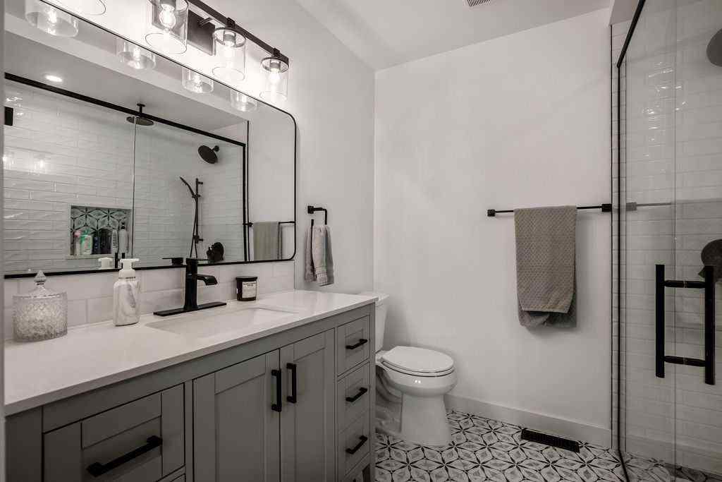 MLS® A2263734 - 51 Hunters Crescent  in Hunters Glen Okotoks, Residential