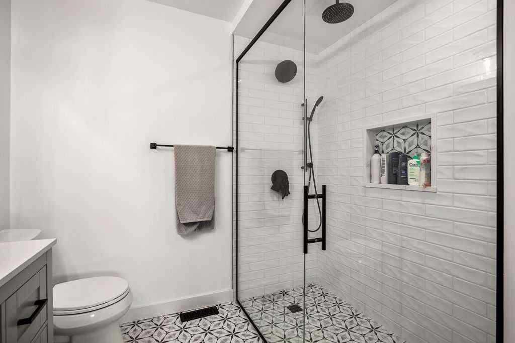 MLS® A2263734 - 51 Hunters Crescent  in Hunters Glen Okotoks, Residential