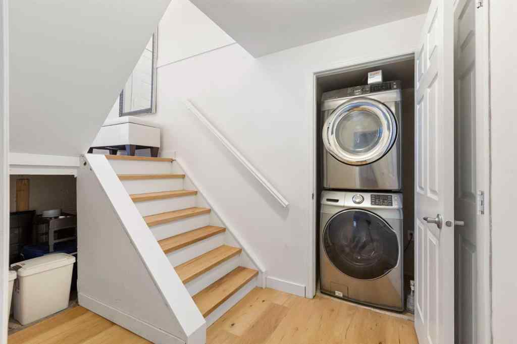 MLS® A2263736 - 27 Deercrest Close SE in Deer Ridge Calgary, Residential