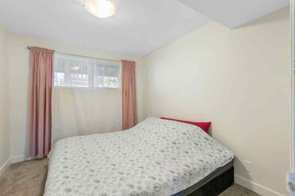 MLS® A2263736 - 27 Deercrest Close SE in Deer Ridge Calgary, Residential