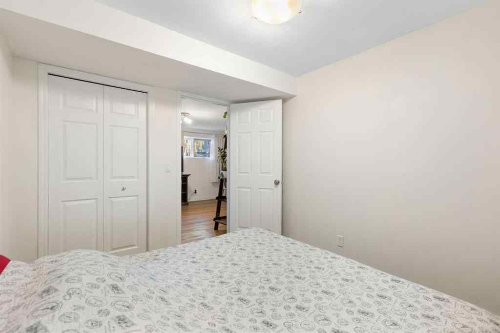 MLS® A2263736 - 27 Deercrest Close SE in Deer Ridge Calgary, Residential