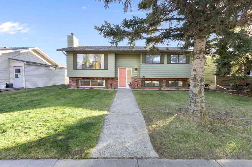 MLS® A2263736 - 27 Deercrest Close SE in Deer Ridge Calgary, Residential