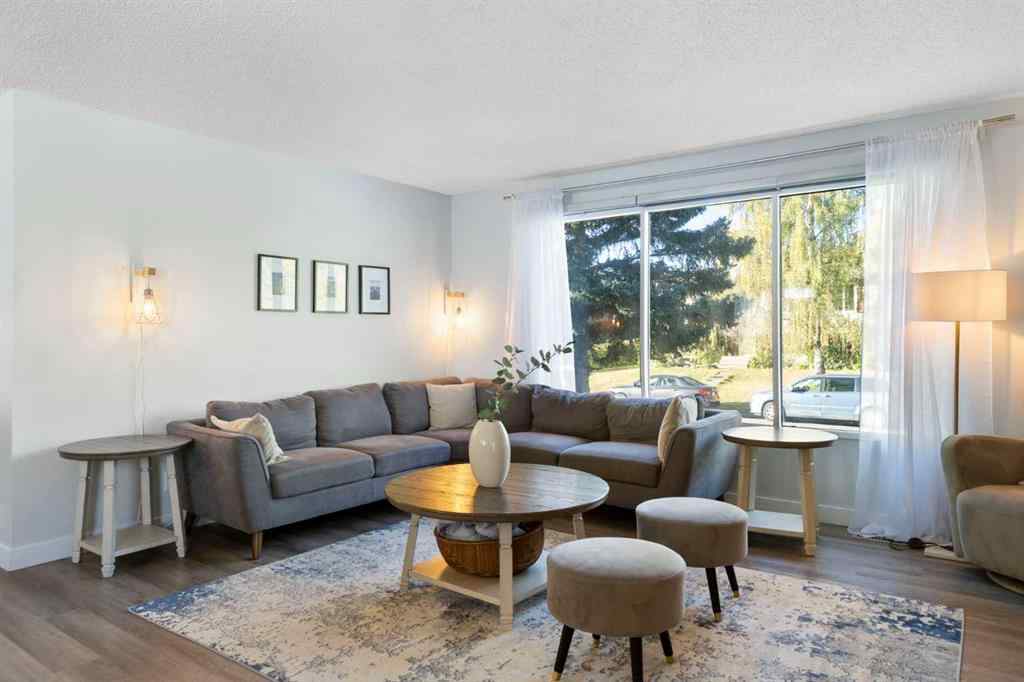 MLS® A2263736 - 27 Deercrest Close SE in Deer Ridge Calgary, Residential