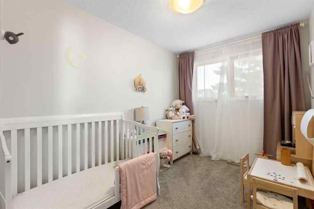 MLS® A2263736 - 27 Deercrest Close SE in Deer Ridge Calgary, Residential