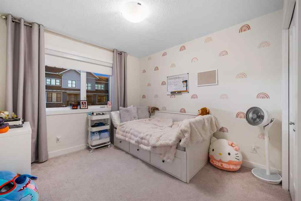 MLS® A2263739 - 51 Crestridge Common SW in Crestmont Calgary, Residential