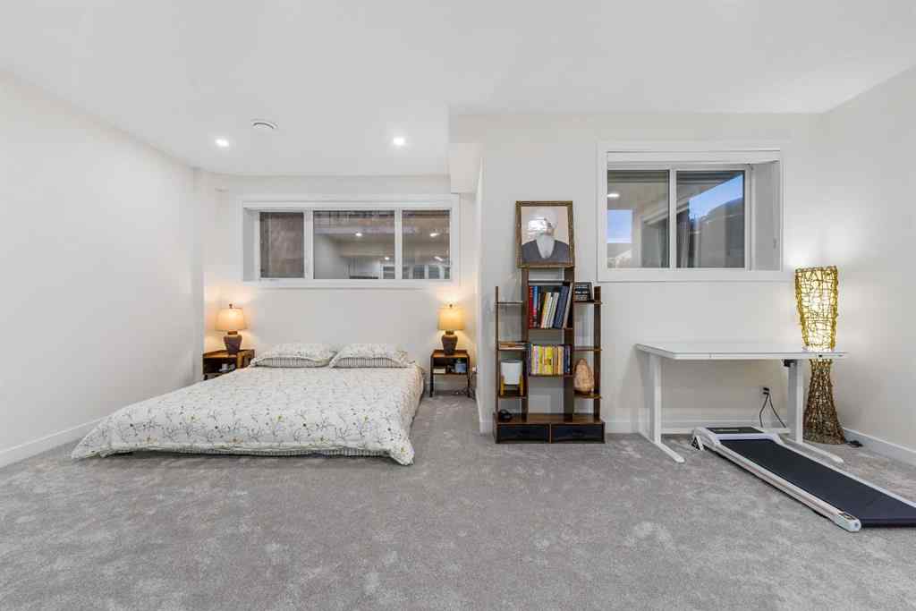 MLS® A2263739 - 51 Crestridge Common SW in Crestmont Calgary, Residential