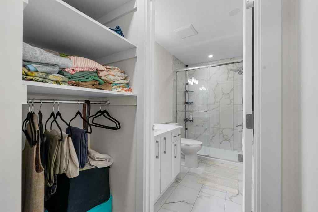 MLS® A2263739 - 51 Crestridge Common SW in Crestmont Calgary, Residential