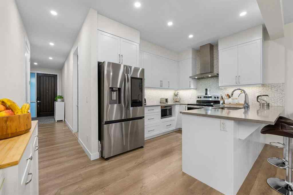 MLS® A2263739 - 51 Crestridge Common SW in Crestmont Calgary, Residential