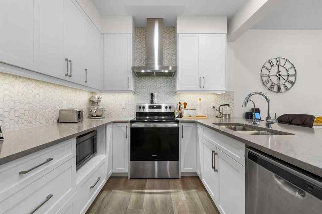 MLS® A2263739 - 51 Crestridge Common SW in Crestmont Calgary, Residential