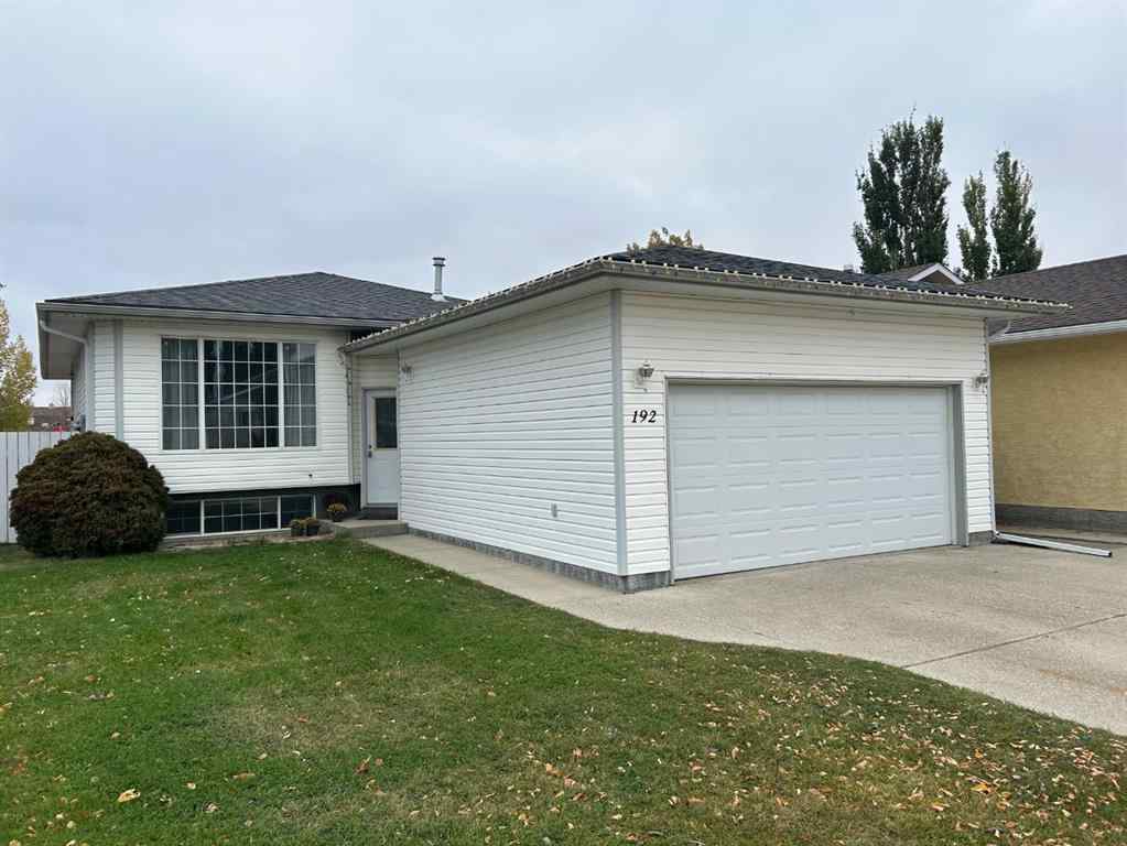 MLS® A2263742 - 192 Mt Rundle Road W in Mountain Heights Lethbridge, Residential