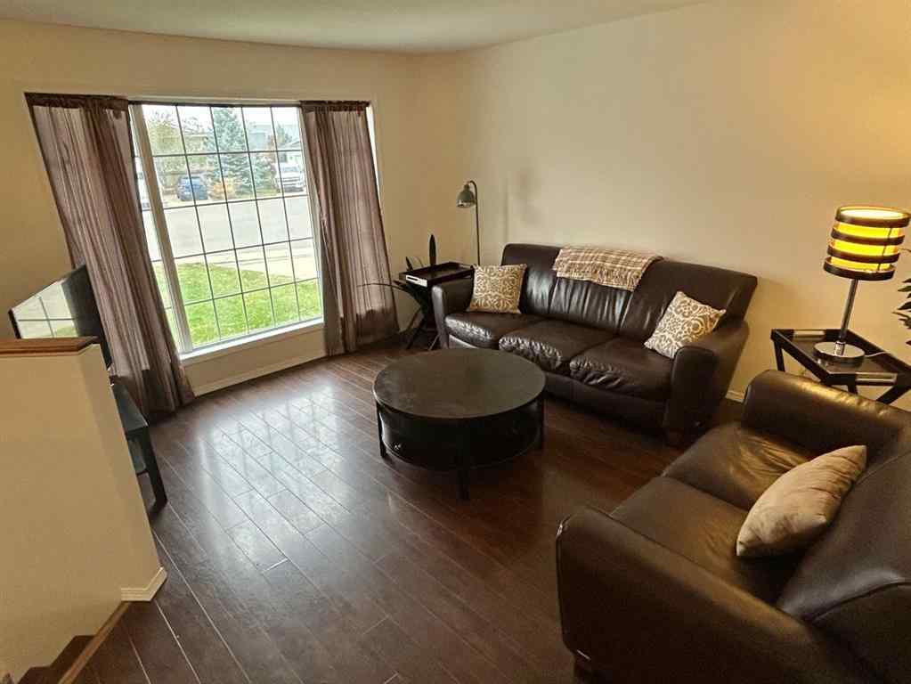 MLS® A2263742 - 192 Mt Rundle Road W in Mountain Heights Lethbridge, Residential