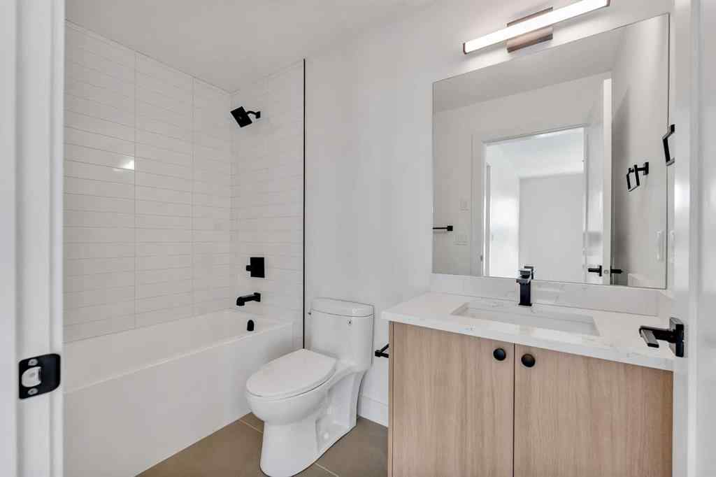 MLS® A2263743 - 4 North Bridges Glen  in NONE Langdon, Residential