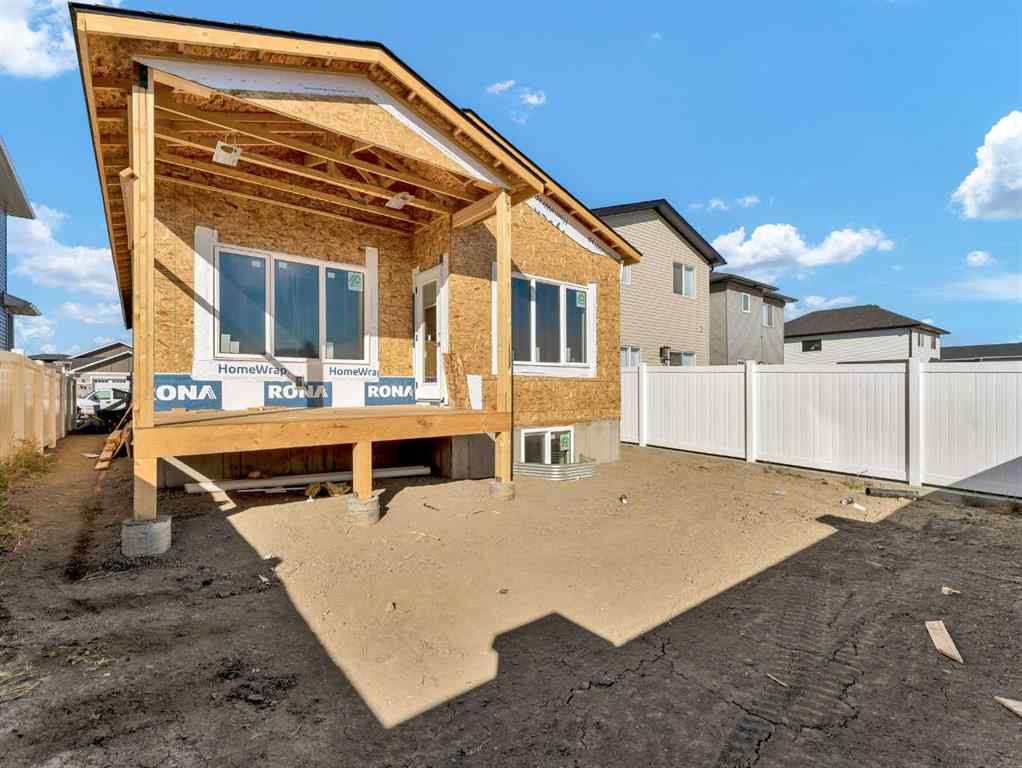 MLS® A2263746 - 91 Sierra Road SW in SW Southridge Medicine Hat, Residential