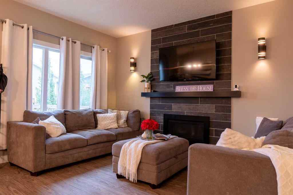 MLS® A2263750 - 10207 126 Avenue  in Northridge Grande Prairie, Residential