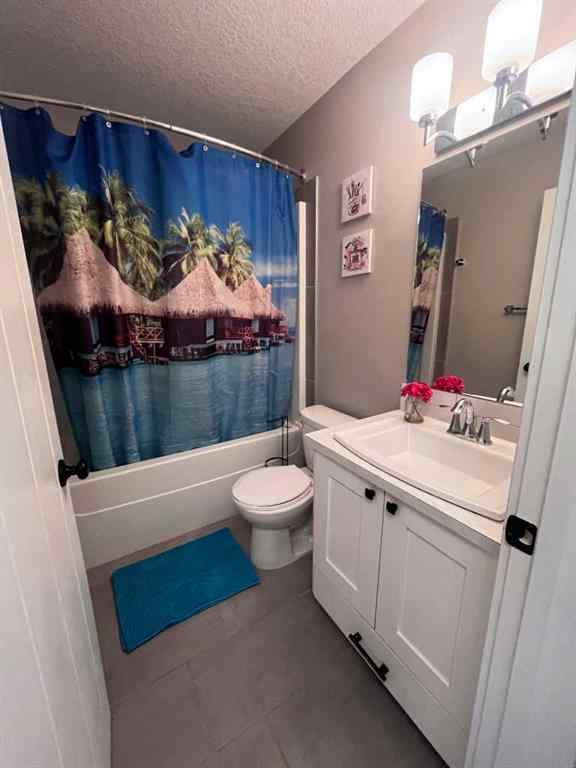 MLS® A2263750 - 10207 126 Avenue  in Northridge Grande Prairie, Residential