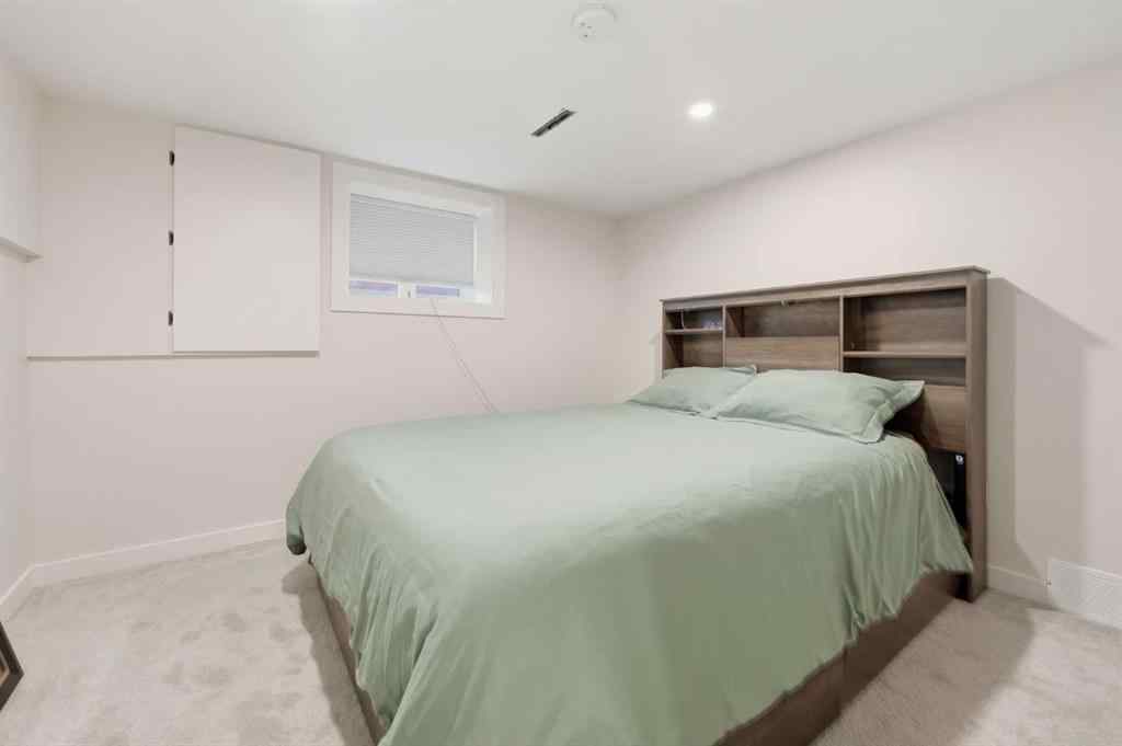 MLS® A2263753 - 8131 33 Avenue NW in Bowness Calgary, Residential