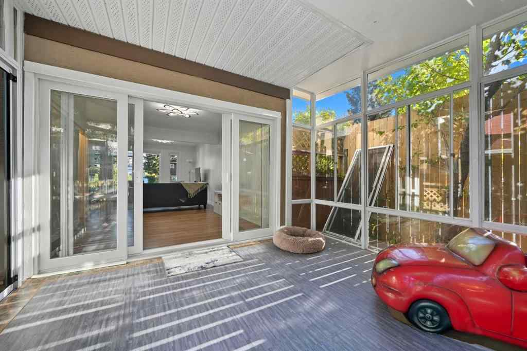 MLS® A2263753 - 8131 33 Avenue NW in Bowness Calgary, Residential