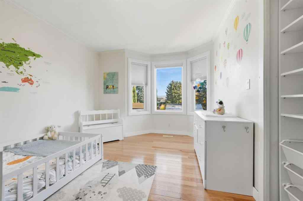 MLS® A2263753 - 8131 33 Avenue NW in Bowness Calgary, Residential