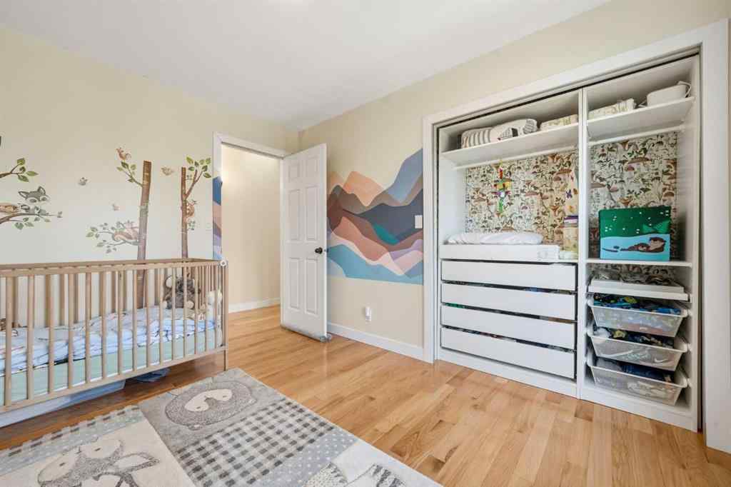 MLS® A2263753 - 8131 33 Avenue NW in Bowness Calgary, Residential