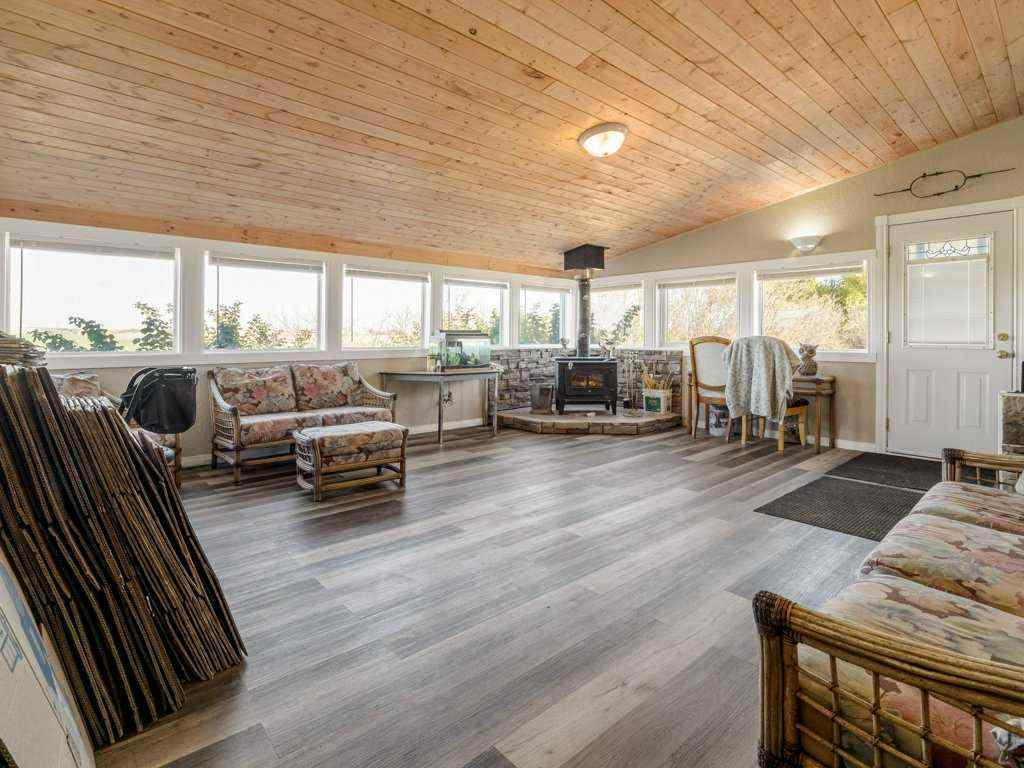 MLS® A2263754 - 101012 Range Road 234   in NONE Rural Lethbridge County, Residential