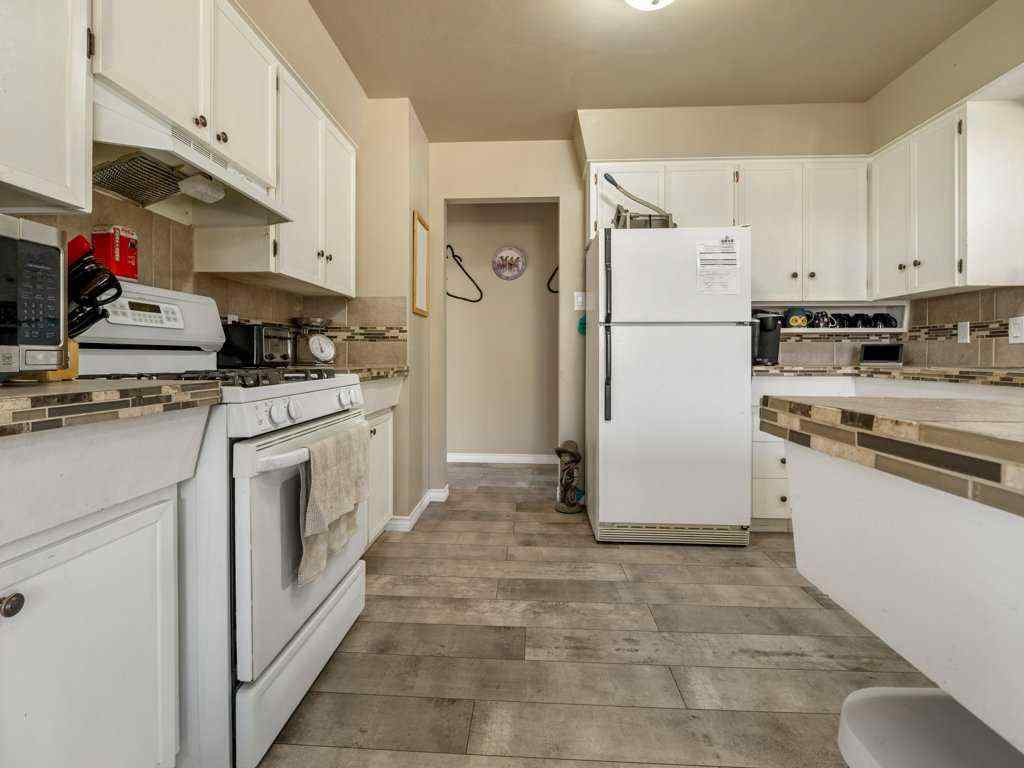 MLS® A2263754 - 101012 Range Road 234   in NONE Rural Lethbridge County, Residential