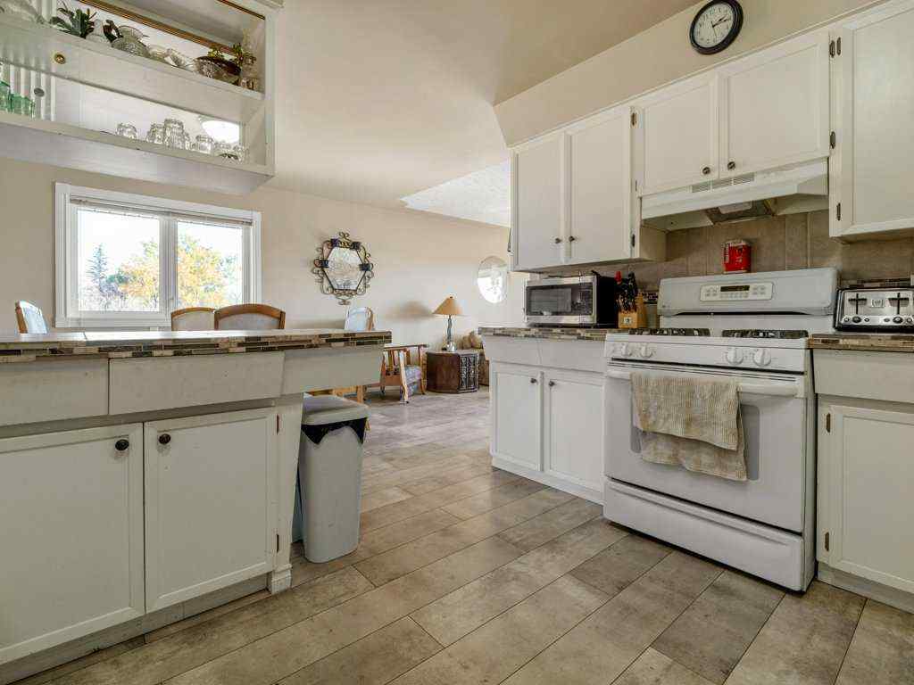 MLS® A2263754 - 101012 Range Road 234   in NONE Rural Lethbridge County, Residential