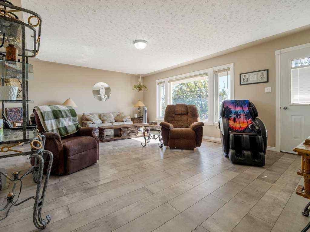 MLS® A2263754 - 101012 Range Road 234   in NONE Rural Lethbridge County, Residential