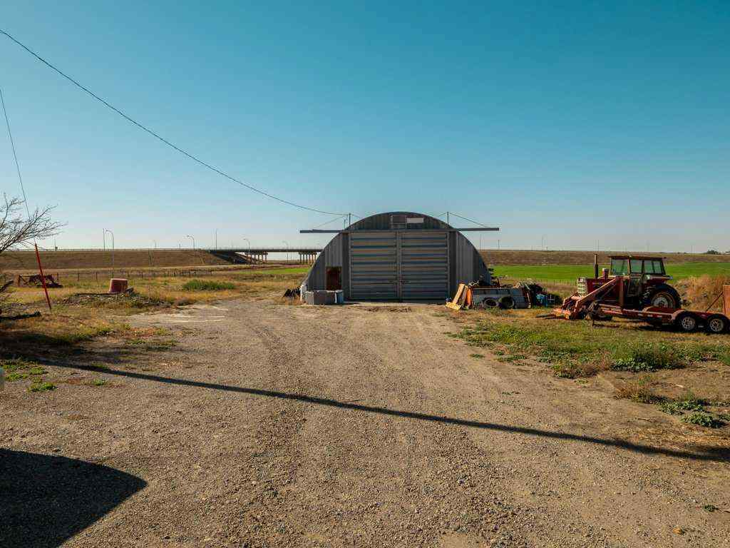 MLS® A2263754 - 101012 Range Road 234   in NONE Rural Lethbridge County, Residential