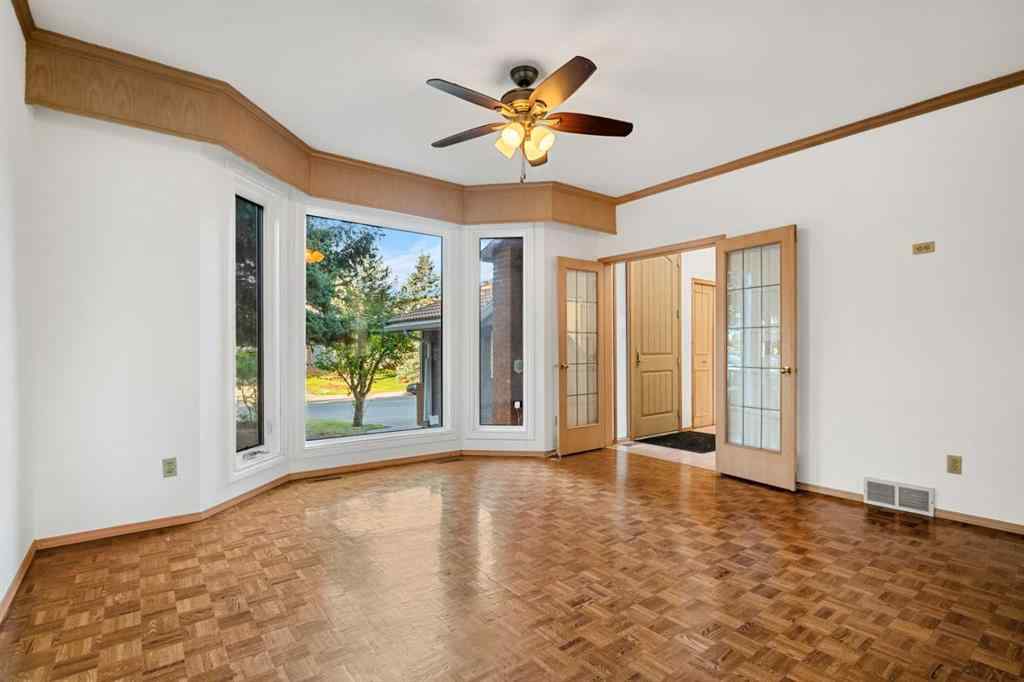 MLS® A2263758 - 907 Shawnee Drive SW in Shawnee Slopes Calgary, Residential