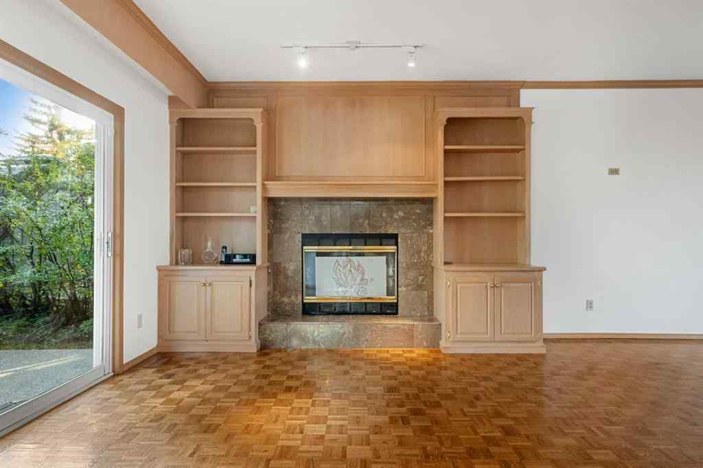 MLS® A2263758 - 907 Shawnee Drive SW in Shawnee Slopes Calgary, Residential