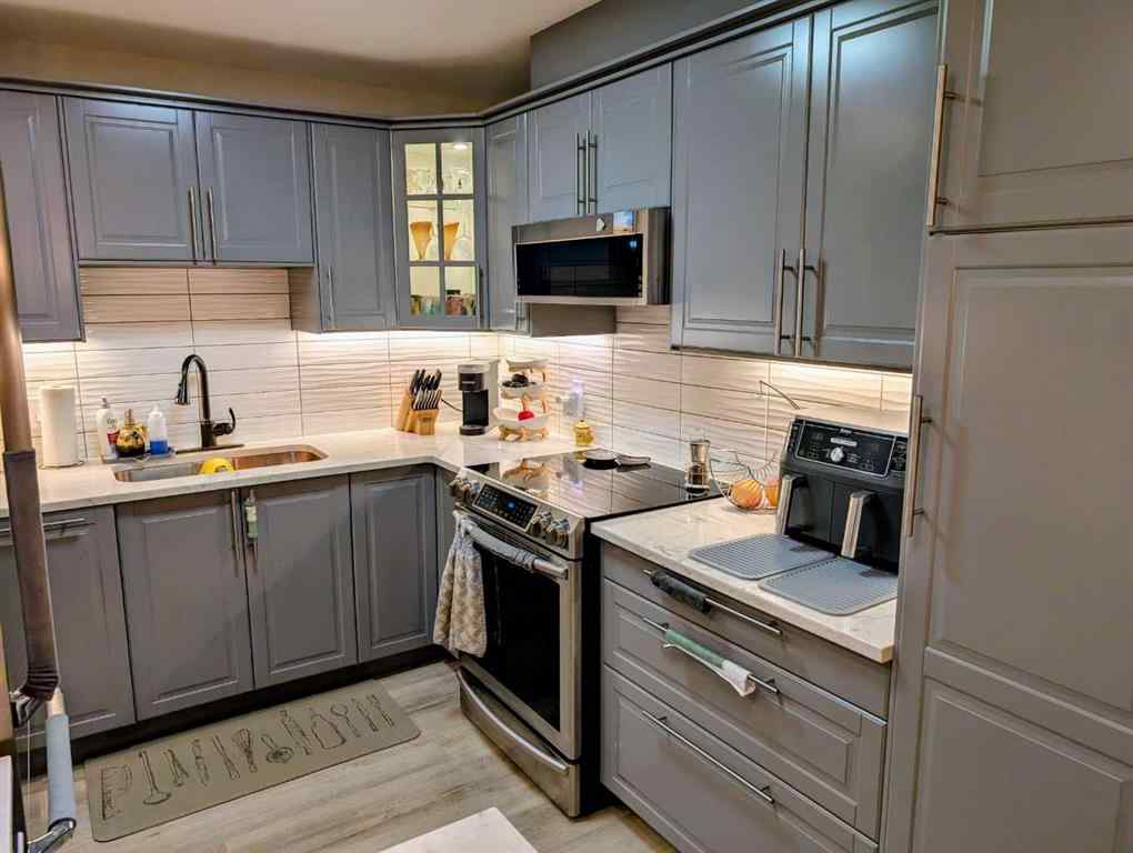 MLS® A2263760 - Unit #340 1001 13 Avenue SW in Beltline Calgary, Residential