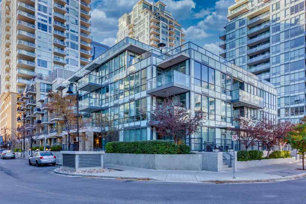 MLS® A2263772 - Unit #205 51 Waterfront Mews SW in Chinatown Calgary, Residential