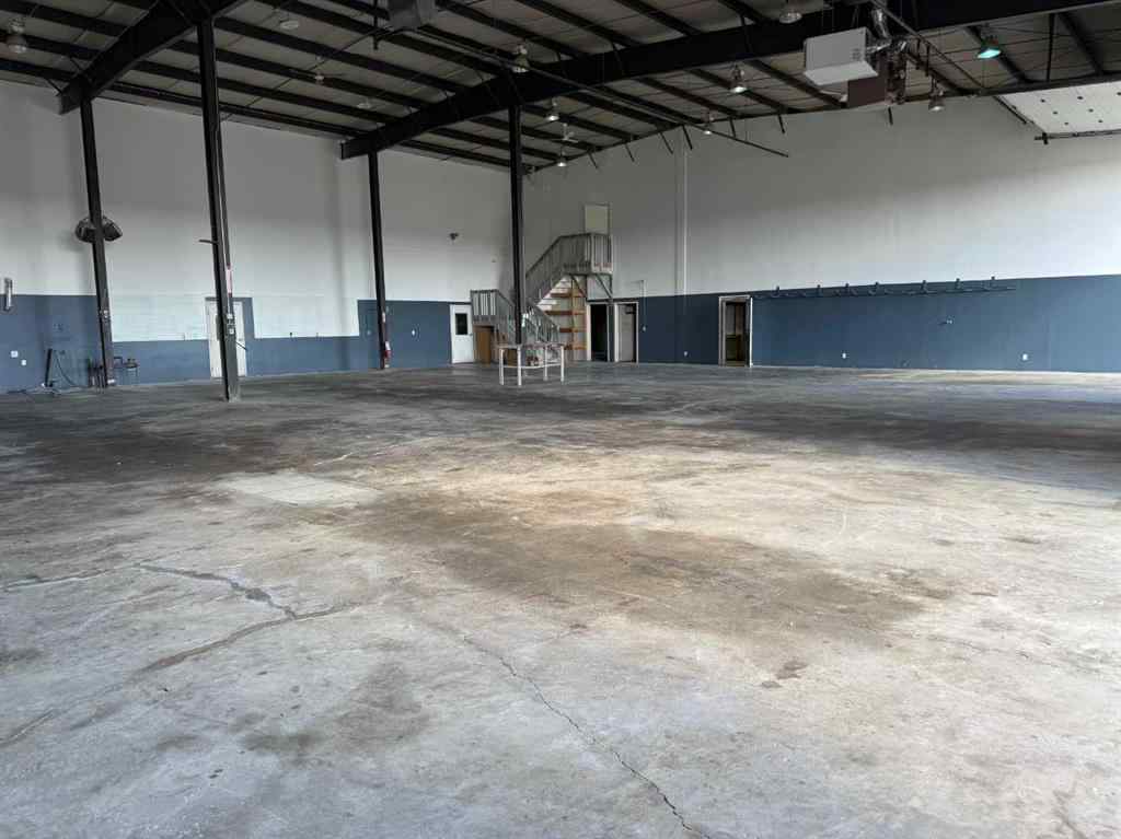 MLS® A2263774 - 18 Sylvaire Close  in Cuendet Industrial Park Sylvan Lake, Commercial