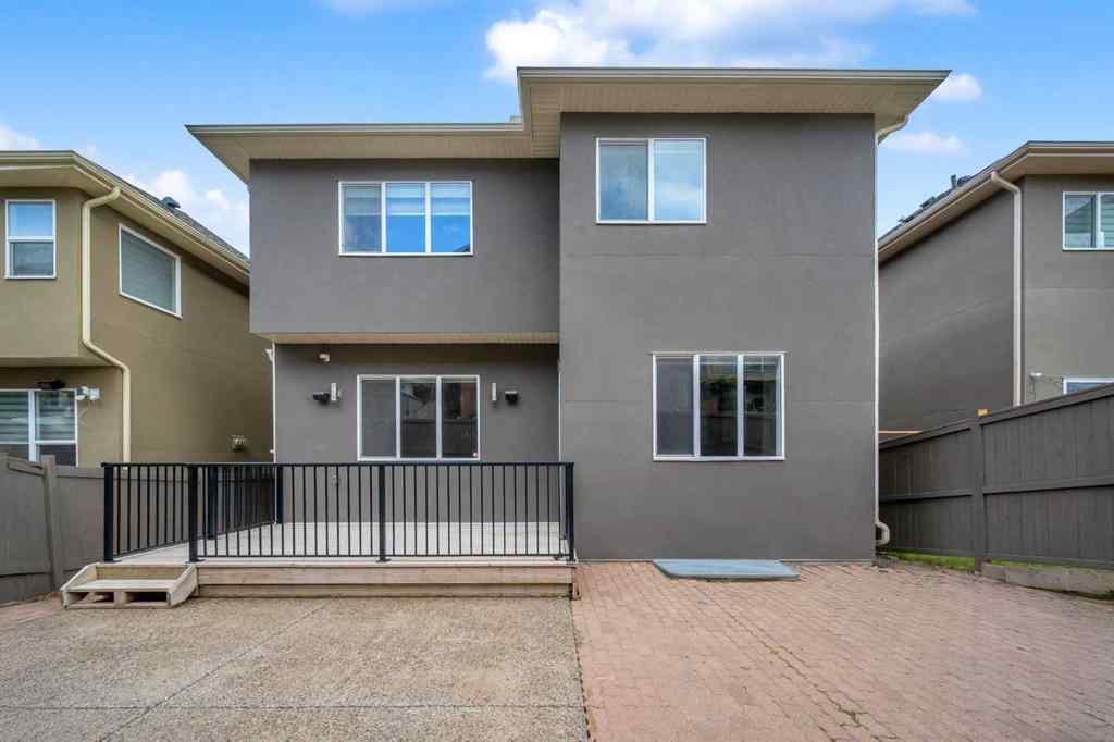 MLS® A2263777 - 127 Evansview Road NW in Evanston Calgary, Residential