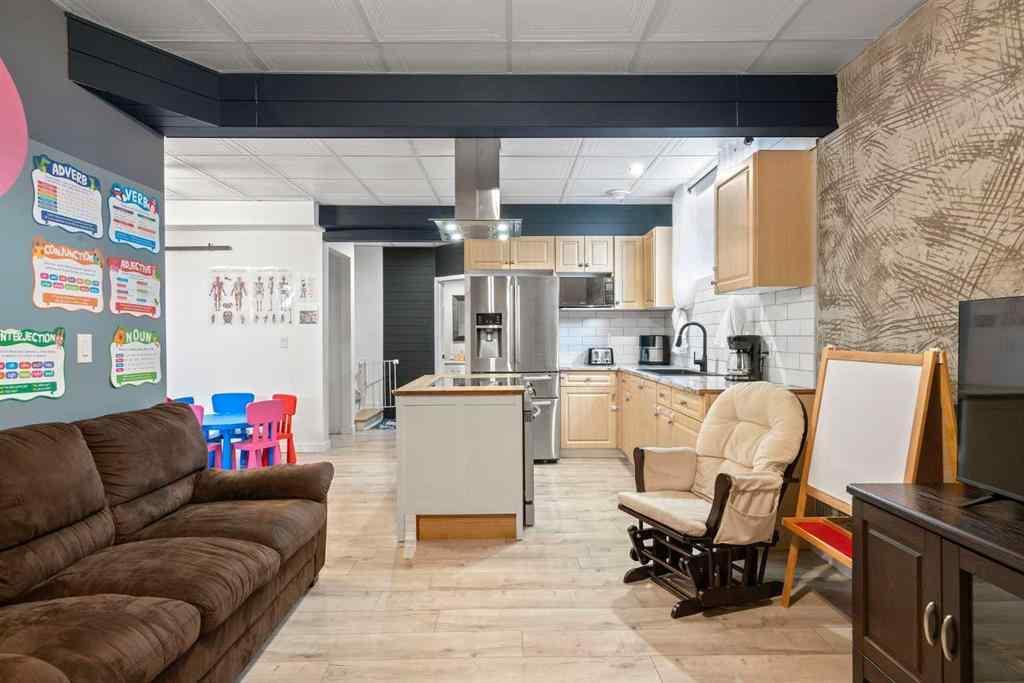 MLS® A2263778 - 818 Edgefield Street  in Edgefield Strathmore, Residential