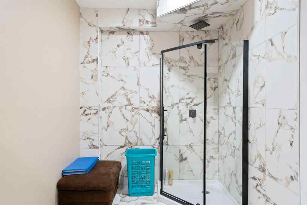 MLS® A2263778 - 818 Edgefield Street  in Edgefield Strathmore, Residential