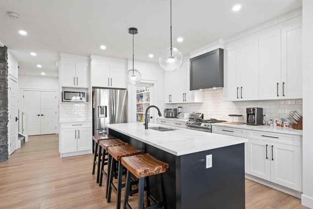 MLS® A2263778 - 818 Edgefield Street  in Edgefield Strathmore, Residential