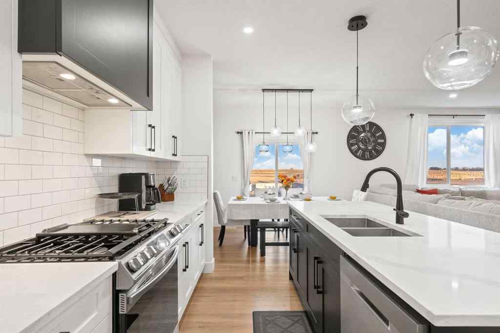 MLS® A2263778 - 818 Edgefield Street  in Edgefield Strathmore, Residential