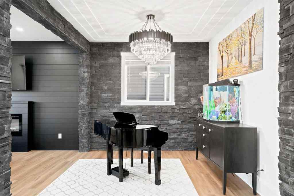 MLS® A2263778 - 818 Edgefield Street  in Edgefield Strathmore, Residential