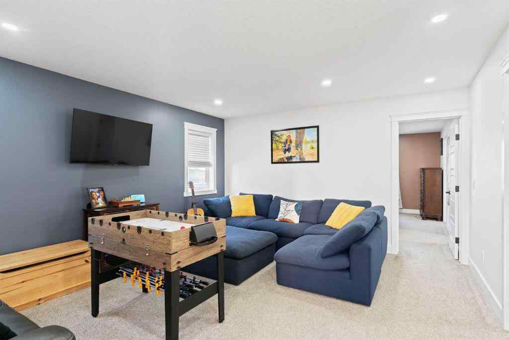 MLS® A2263778 - 818 Edgefield Street  in Edgefield Strathmore, Residential